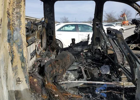 2022 Chevrolet Silverado K1500 Custom z USA, uszkodzony, nr VIN 1GCPDBEK0NZ580698